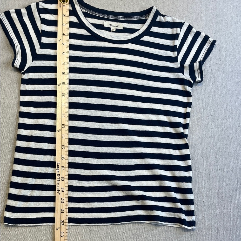Madewell Navy White Stripe Tee XS 100% Cotton Coastal French Girl Top - Picture 5 of 10